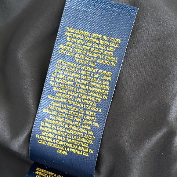 RALPH LAUREN Boys Quilted Barn Jacket - Picture 4 of 16